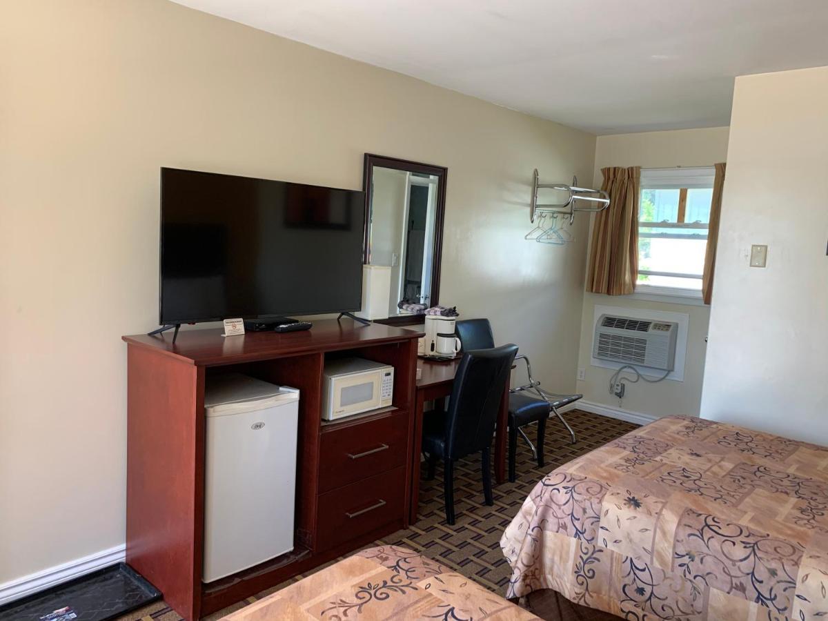 Park Place Motel & Suites Tweed Extérieur photo