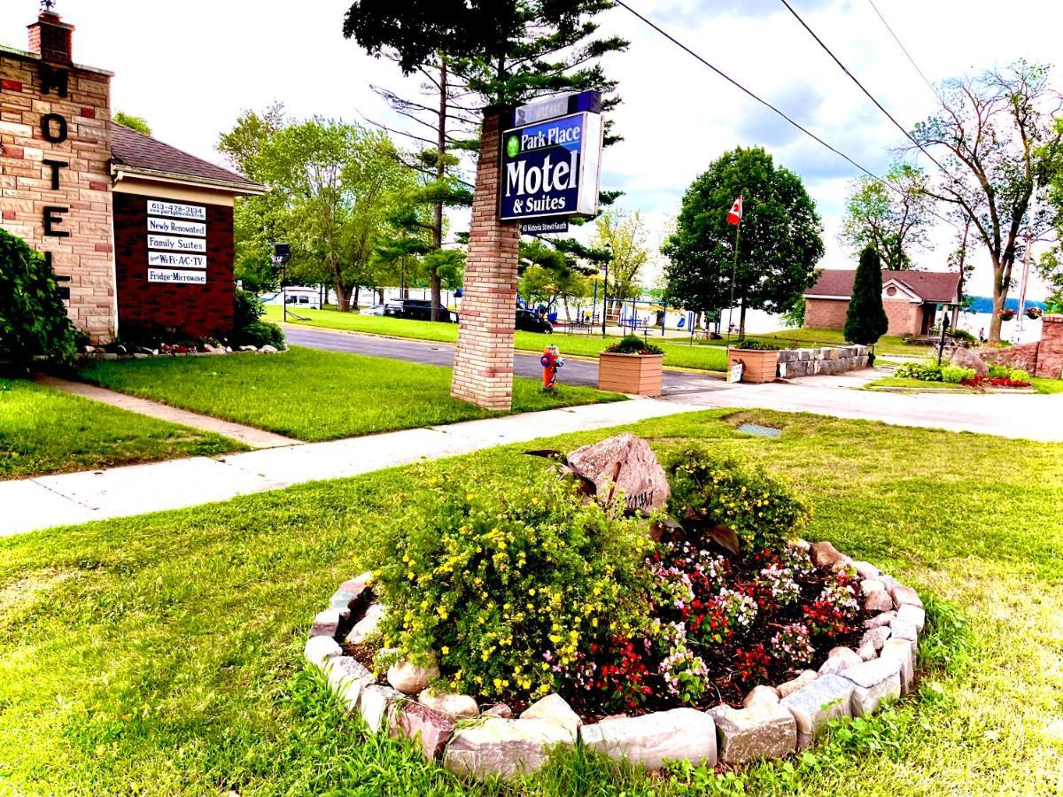 Park Place Motel & Suites Tweed Extérieur photo
