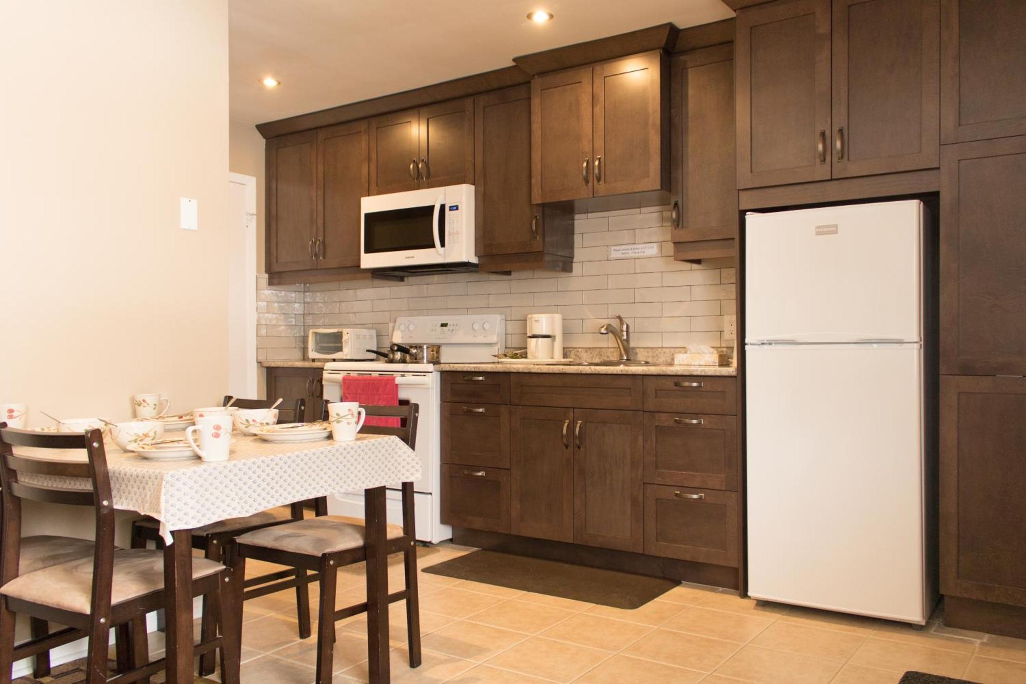 Park Place Motel & Suites Tweed Extérieur photo