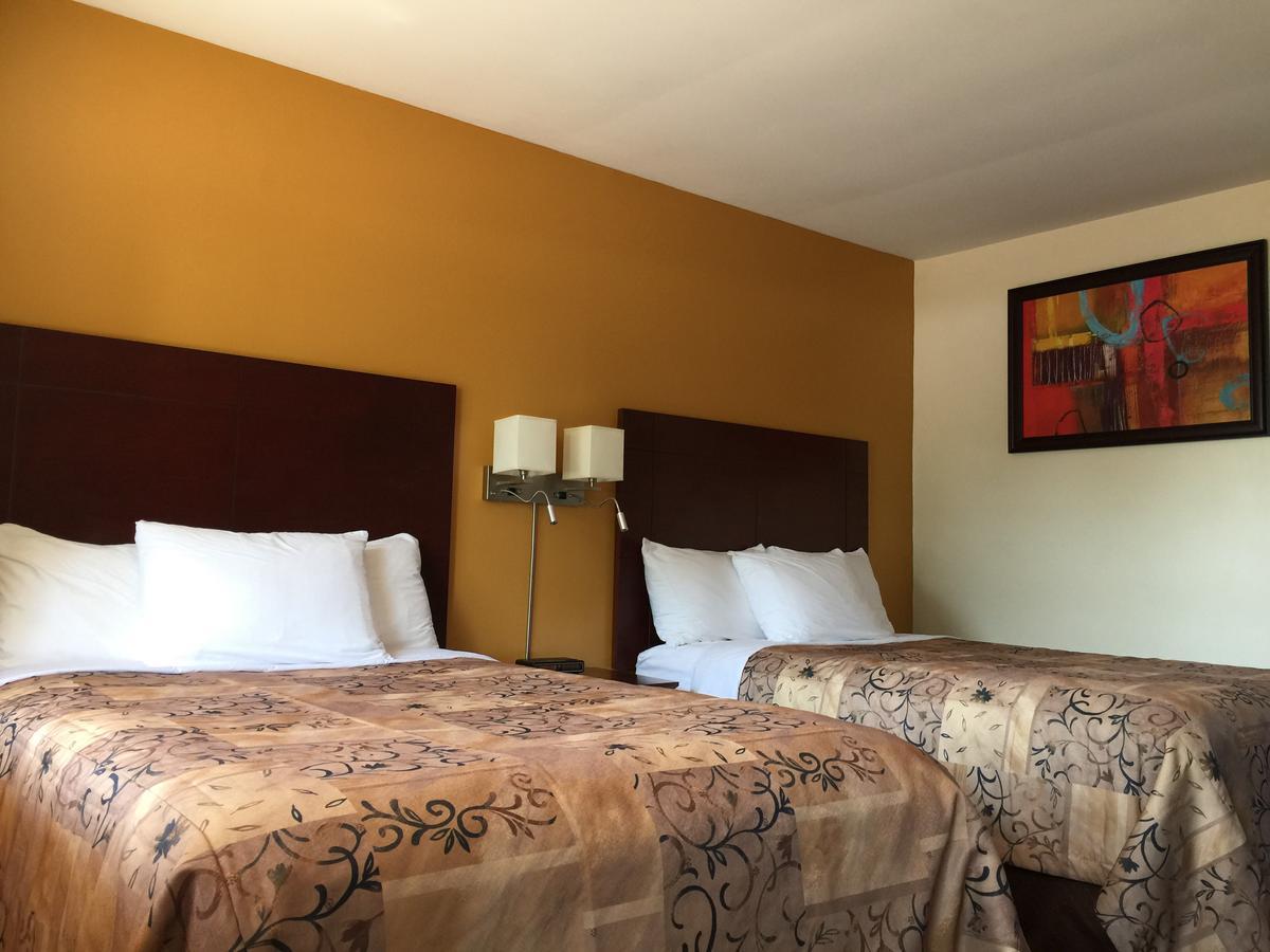 Park Place Motel & Suites Tweed Extérieur photo