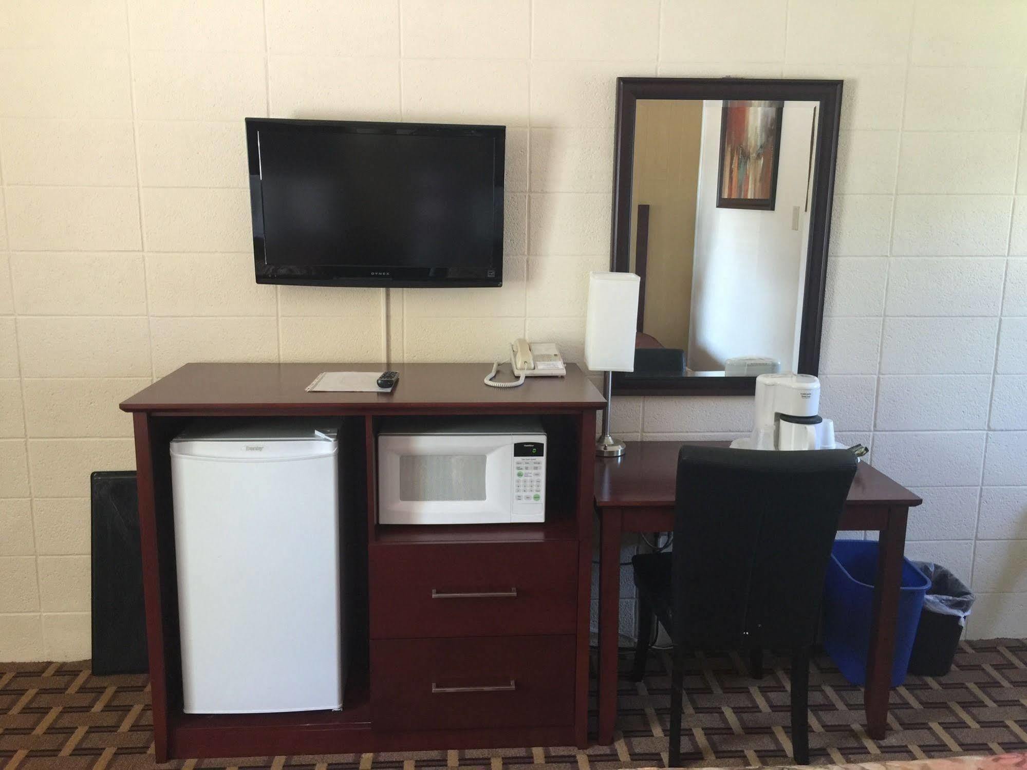 Park Place Motel & Suites Tweed Extérieur photo